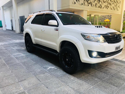 Toyota Sw4 3.0 Srv Cuero I 171cv 4x4 4at 2012