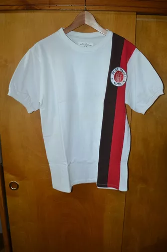 Camisetas para la historia. St. Pauli