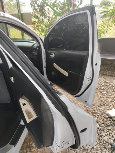 Mazda 2 1.5 15hm8