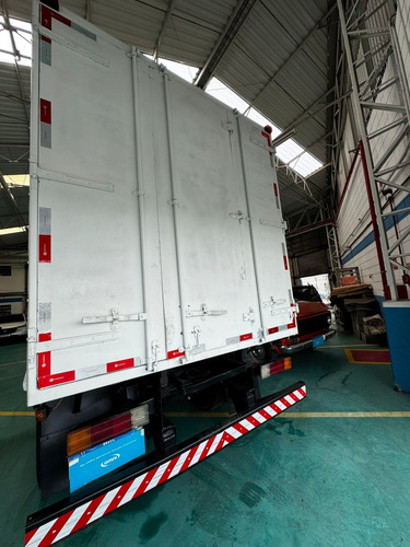 Mb Accelo 915 C Refrigerado Revisado E Com Garantia
