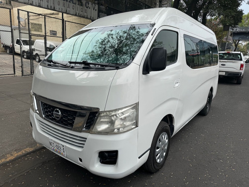 Nissan Urvan 2.5 12 Pas Aa Mt