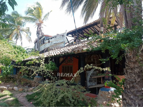 Re/max 2mil Vende Posada En Chacachacare, Mun. Tubores, Isla De Margarita, Edo. Nueva Esparta