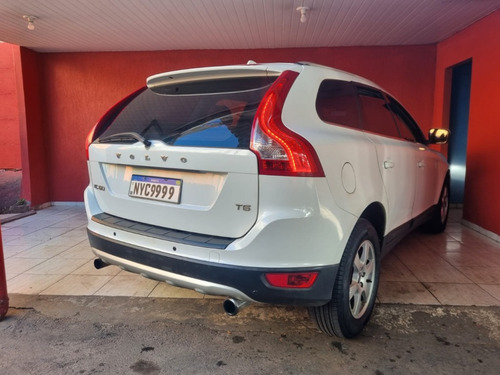 Volvo XC60 2.0 T5 DYNAMIC FWD TURBO GASOLINA 4P AUTOMÁTICO