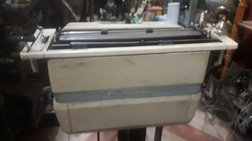 Imagen 8 de 8 de Maquina De Escribir Antigua Remigton Muy Buena Condicion