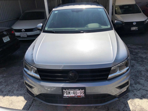 Imagen 2 de 15 de Volkswagen Tiguan 1.4 Comfortline Plus At 2020