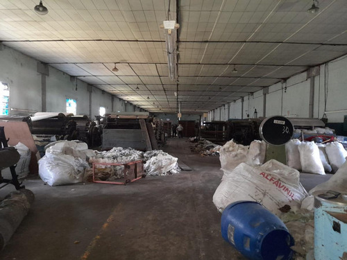 Imagen 12 de 13 de Nave Industrial En Alquiler En El Centro De Lujan.
