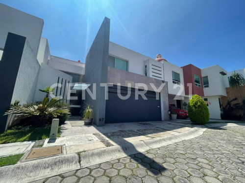 Casa En Venta, Lomas I, A 1.9 Km De Sonata San Andrés Cholula Puebla