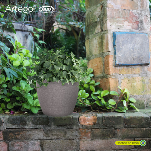 Maceta Moderna Para Exteriores Compacta De 20 Cm De Alto Polvo Color Gris Stone De Polietileno Ultra Ligera Artego Japi Hecho En Brasil