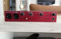 Comprar Focusrite Scarlett 8i6 [1er Gen] - Como Nueva