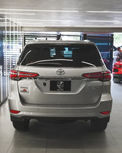 Toyota Fortuner Srv 2022