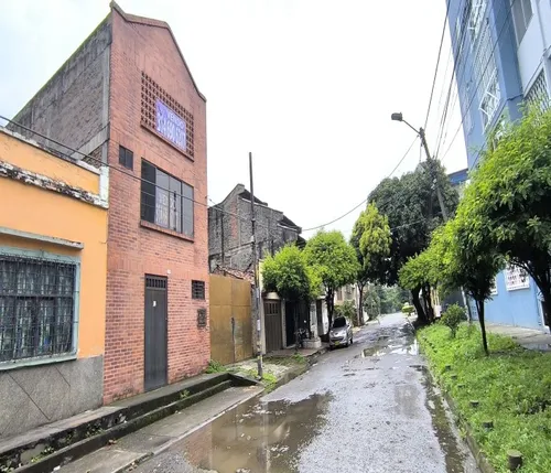 Venta Bodega Y Lote Barrio Cristobal Colon