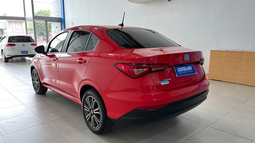 Fiat Cronos 1.8 16v Precision