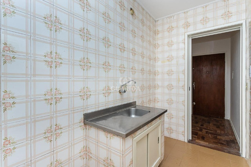 Imagem 11 de 18 de Exclusividade Guarida: Apartamento Diferenciado Com Pátio, Jk, Localizado No Bairro Petrópolis. - 11524