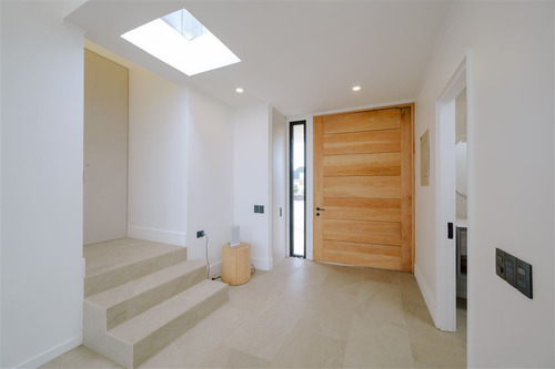 Moderna Y Nueva Casa En Condominio Polo De Maitencillo