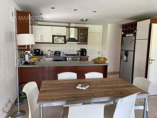 Imagen 12 de 24 de Casa En Alquiler Anual Amueblada . Maroto Propiedades