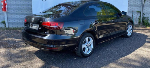 Volkswagen Vento 2017 1.4 Comfortline 150cv