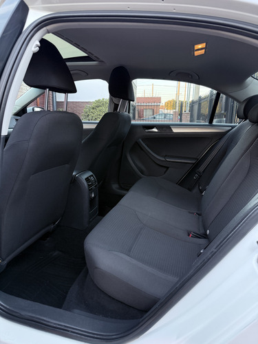 Volkswagen Vento 2.0 Comfort I 110cv