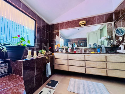 Casa En Venta Club De Golf Las Fuentes Con Jardín Y Amplio Estacionamiento