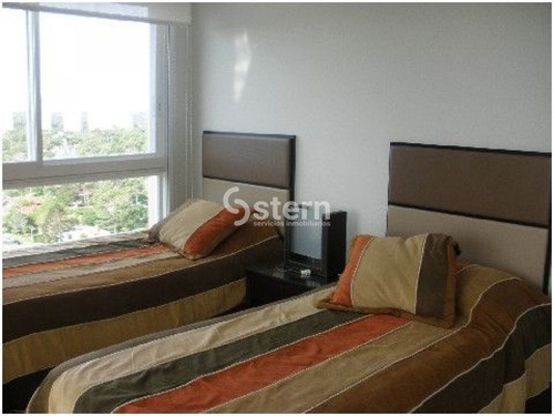 Imagen 7 de 9 de Venta Apartamento 3 Dormitorios, Playa Mansa, Punta Del Este