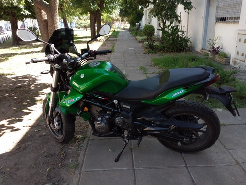Benelli Tnt 300