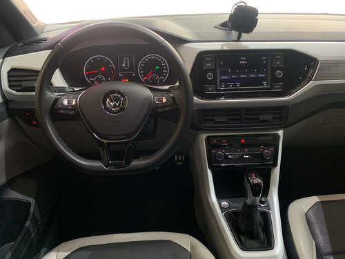Volkswagen T-Cross 1.4 250 TSI TOTAL FLEX HIGHLINE AUTOMÁTICO