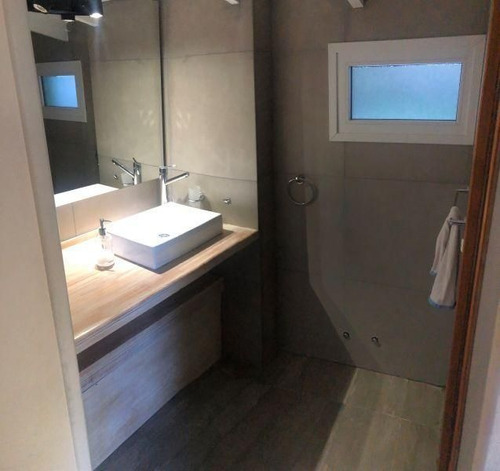 Imagen 11 de 17 de Muy Buena Casa En Ph , En Nahuel Malal, Excelente Diseño