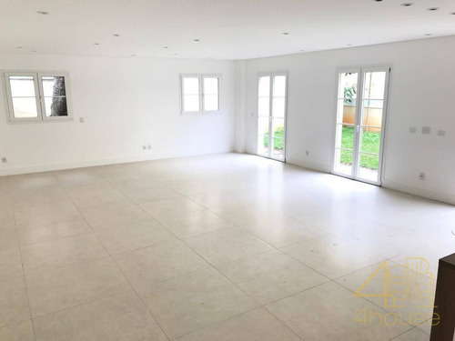 Villa Fiume Rosso Na Rua Jobe Lane, 590 No Alto Da Boa Vista | Casa De Condomínio 400 M², Quintal Gramado, Terraço, 4 Suítes E 5 Vagas . - Ca0533