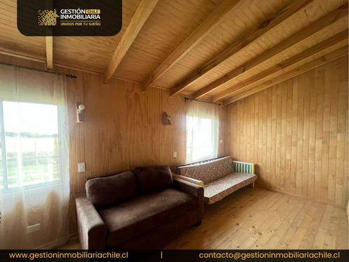 Se Vende Amplia Casa En Parcela 8d/6b, Frutillar