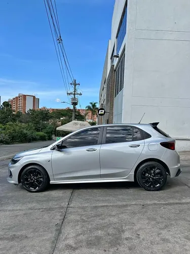 Chevrolet Onix 1.0T Rs Mt