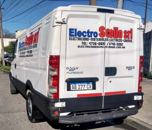 Iveco Furgón 35-15