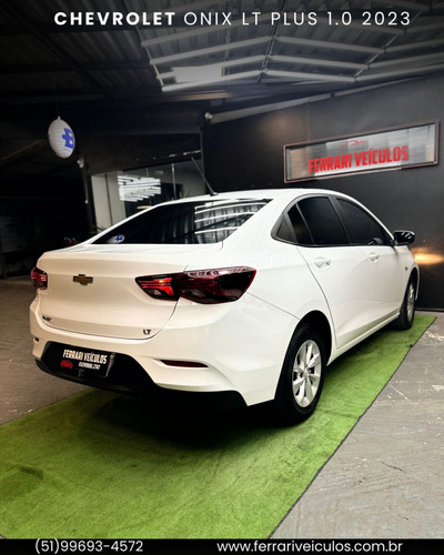 Chevrolet Onix ONIX SEDAN Plus LT 1.0 12V Flex 4p Mec.