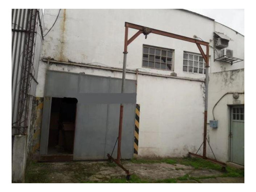 Imagen 4 de 6 de Depósitos En Alquiler 1030 Mts 2 Con Oficinas- Tolosa