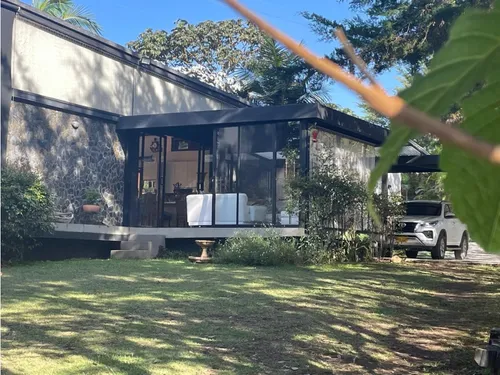 Casa En Arriendo En Rionegro Vía La Ceja