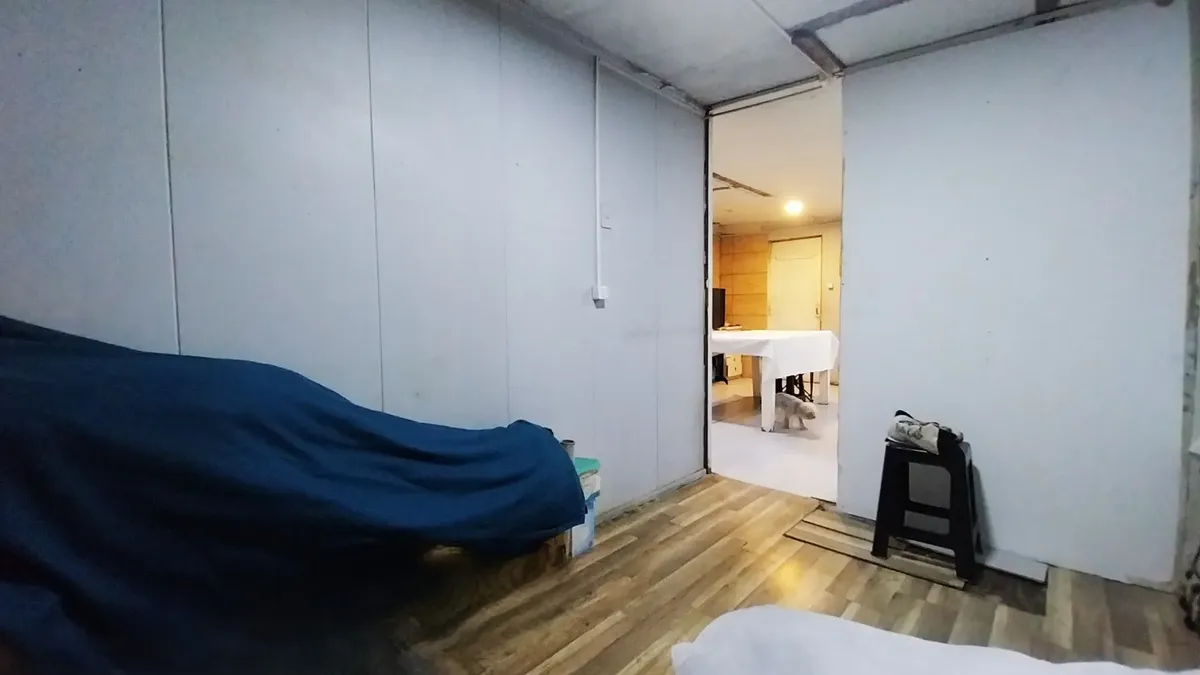 Imagen 5 de 18 de Casa Patio Antejardín 2 Dormitorios 1 Baño Venta San Joaquín