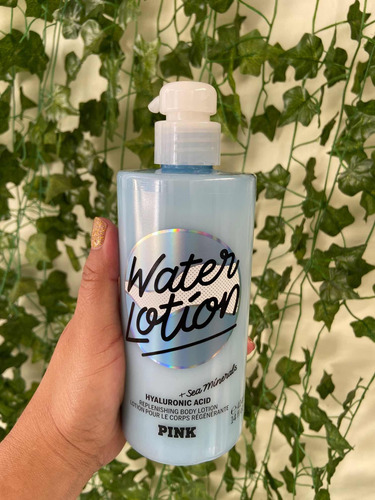 Victoria's Secret Loción Y Exfoliante Con Ácido Hialurónico