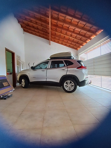 Casa Com 1 Suíte E 1 Quarto.