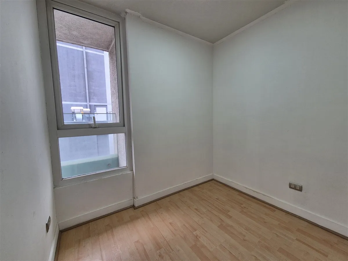 Imagen 3 de 28 de Departamento En Venta De 2 Dorm. En Santiago