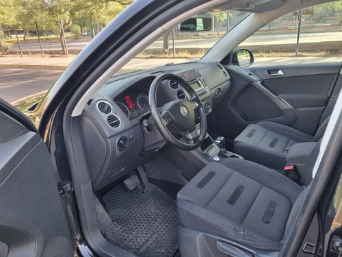 Imagen 13 de 14 de Volkswagen Tiguan Tdi Sport Style At 2009 Impecable Financio