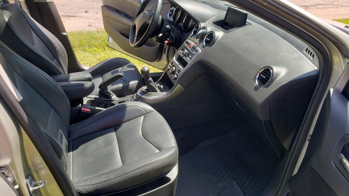 Peugeot 408 Feline