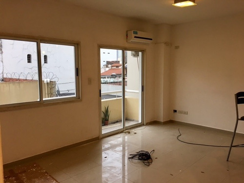Imagen 3 de 6 de Departamento Dos Ambientes Venta Lanus Oeste
