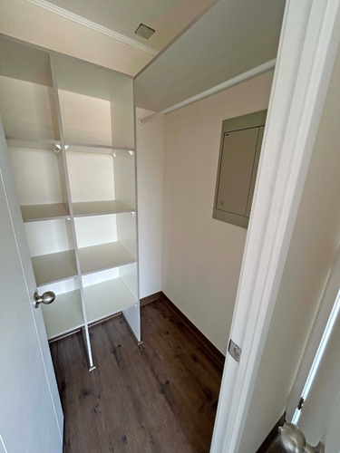 Semi Nuevo. 2d 2b 2e Y B