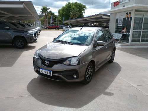 Toyota Etios 1.5 5p Xls 6mt L18