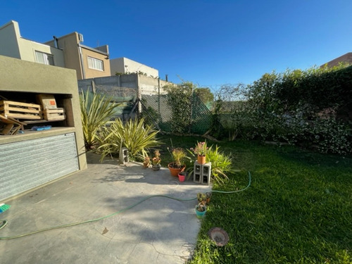 Imagen 25 de 26 de Casa A La Venta En City Bell