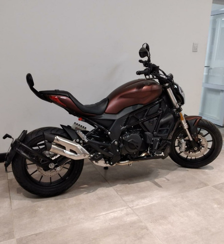 Imagen 21 de 22 de Benelli 502 C