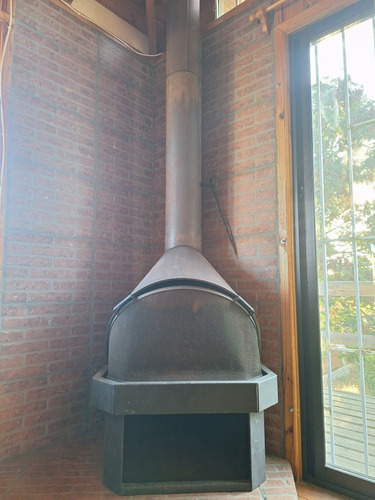 Linda Casa Gran Terreno 750 Mts Av España Con Tralcamahuida