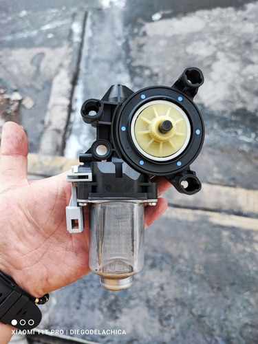 Motor Elevador Vento/polo 2013-2021 Trasero Izquierdo. (Usado)
