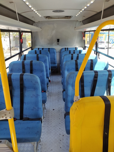 Imagem 4 de 15 de Iveco City Class 70c17
