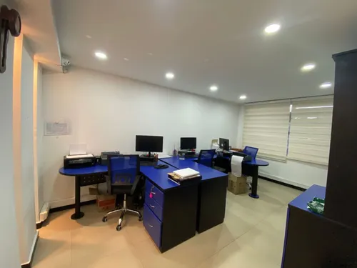 Casa En Venta En Chapinero. Cod V16487