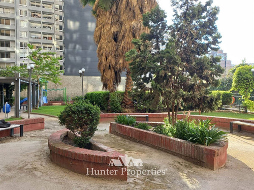 Departamento En Venta De 1 Dorm. En Santiago