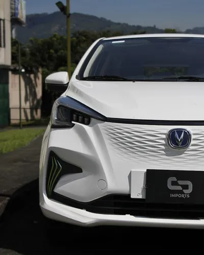 Changan E-star 2023 100% Eléctrico, Compacto Y Eficiente